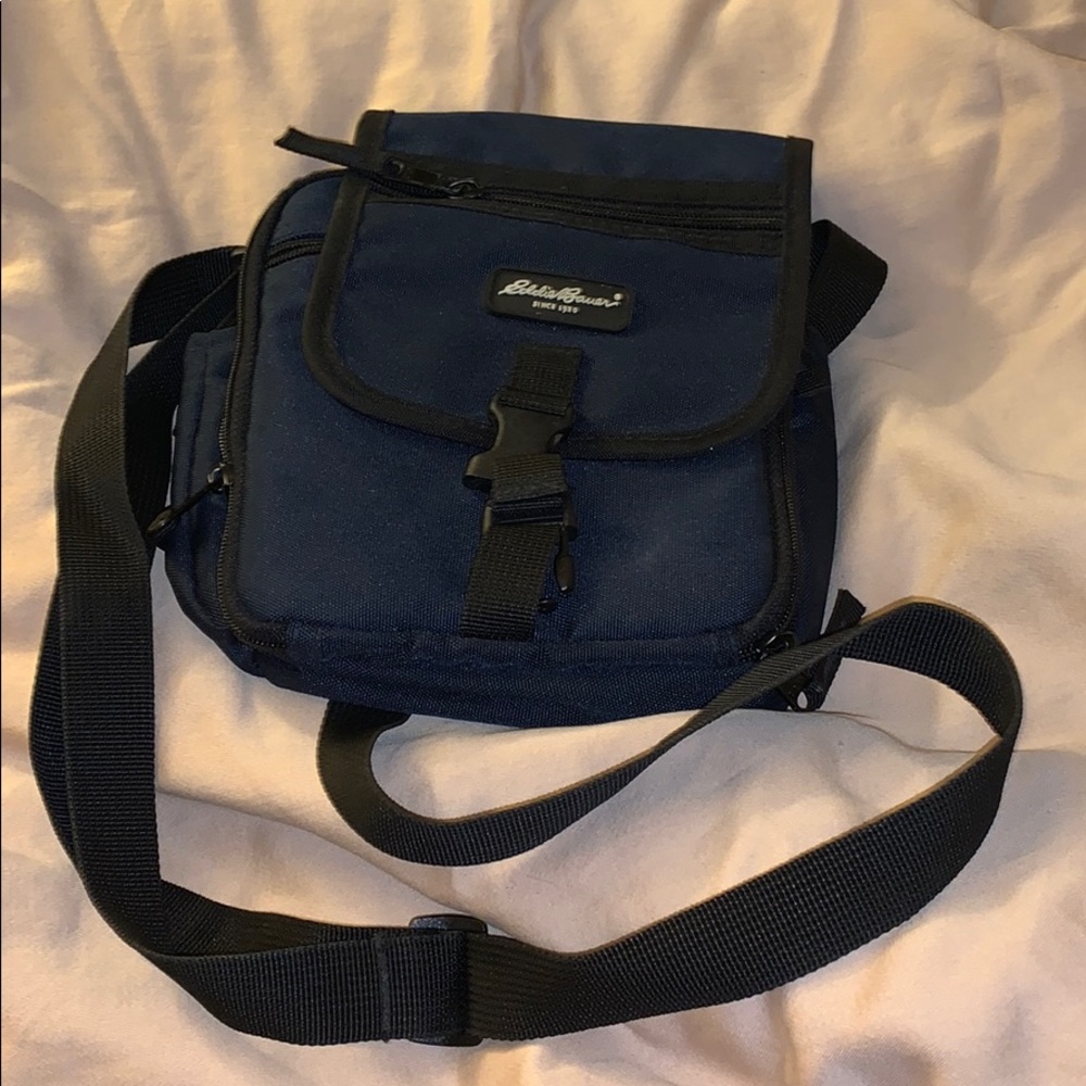 Navy multi pocket Eddie Bauer purse